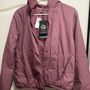 Aritzia tna pillow puff